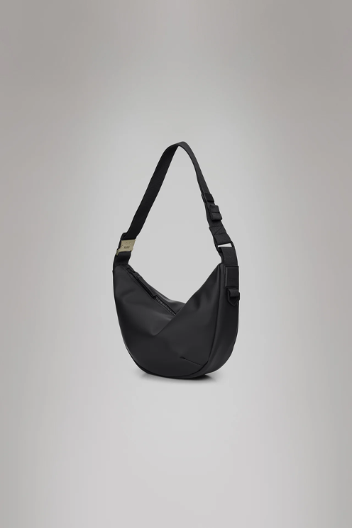 Valera Shoulder Bag in Black