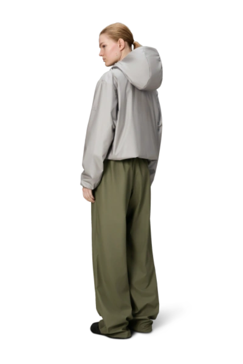 Lohja Short Insulated Jacket in Nimbus