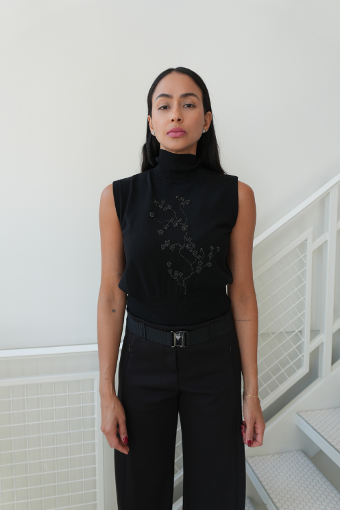 Stretch Merino Sleeveless Pull with Lurex Trimming
