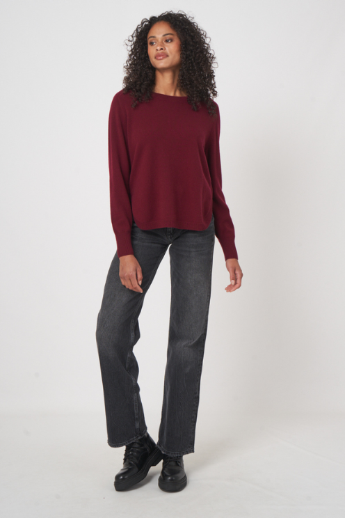 Knitted Pullover in Merlot