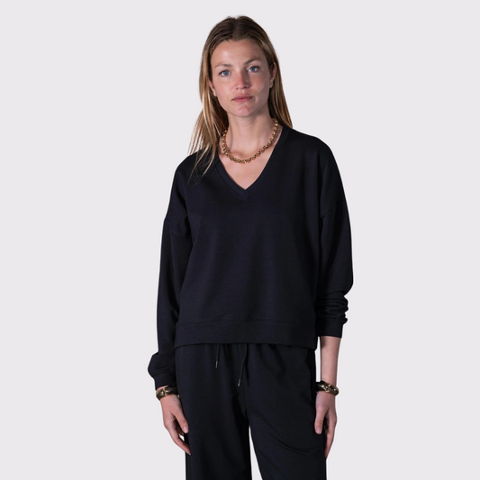 Anonym Adele V-neck Sweatshirt