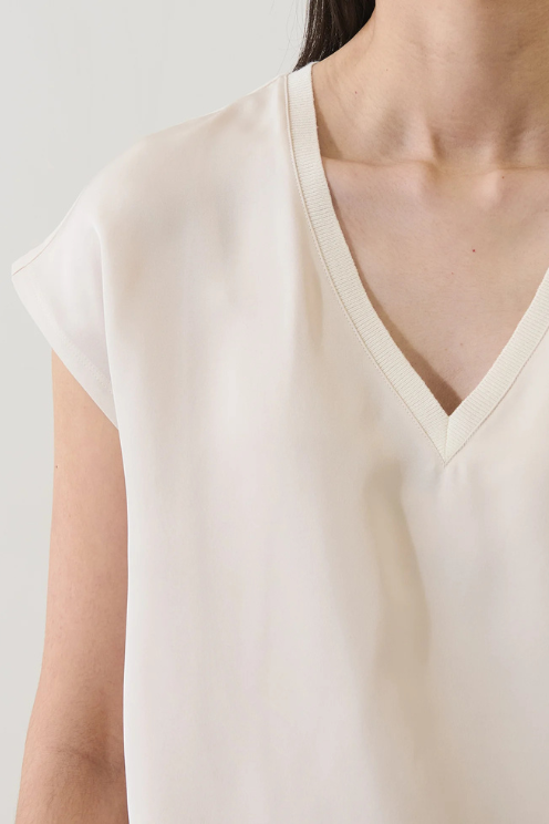 Silk Dolman V-Neck T-Shirt