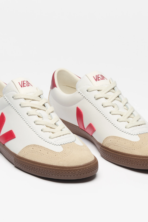 Volley Leather White Pekin Bark