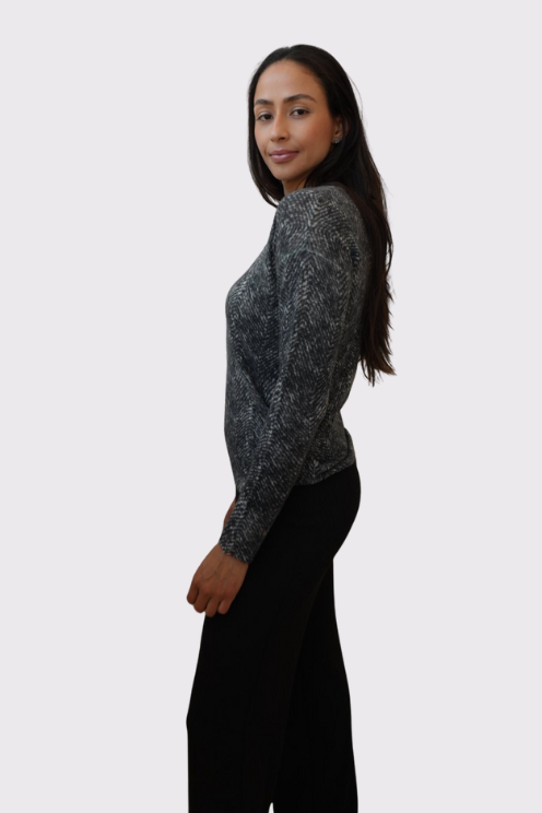 Herringbone Print Raw Edge Crew