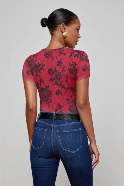Ressi Fitted Tee - Burgundy Painterly