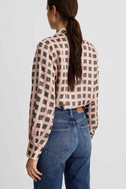 V-Necktie Blouse