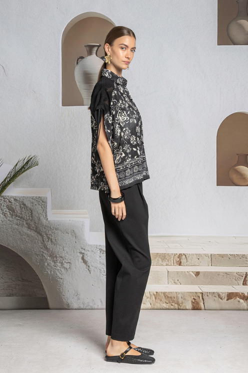 Shadow Bloom Knit Shoulder Blouse