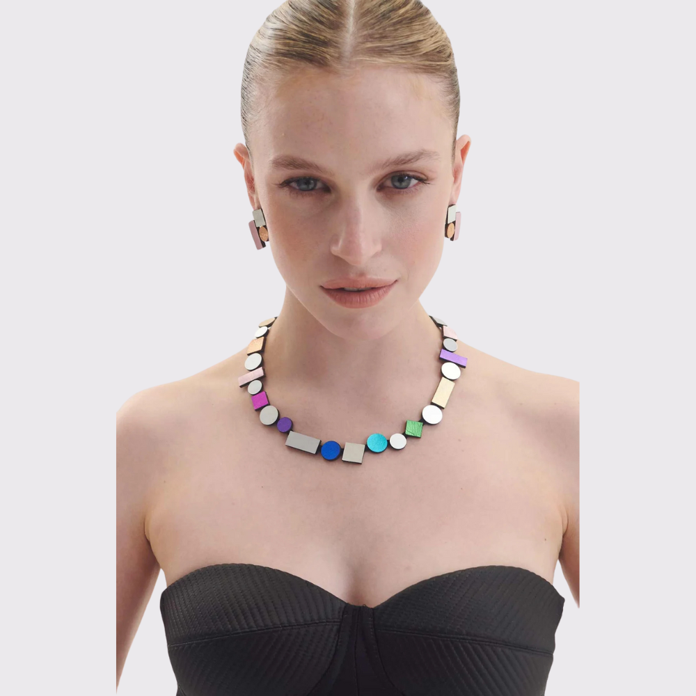 Iskin Sisters Bauhaus Necklace Round