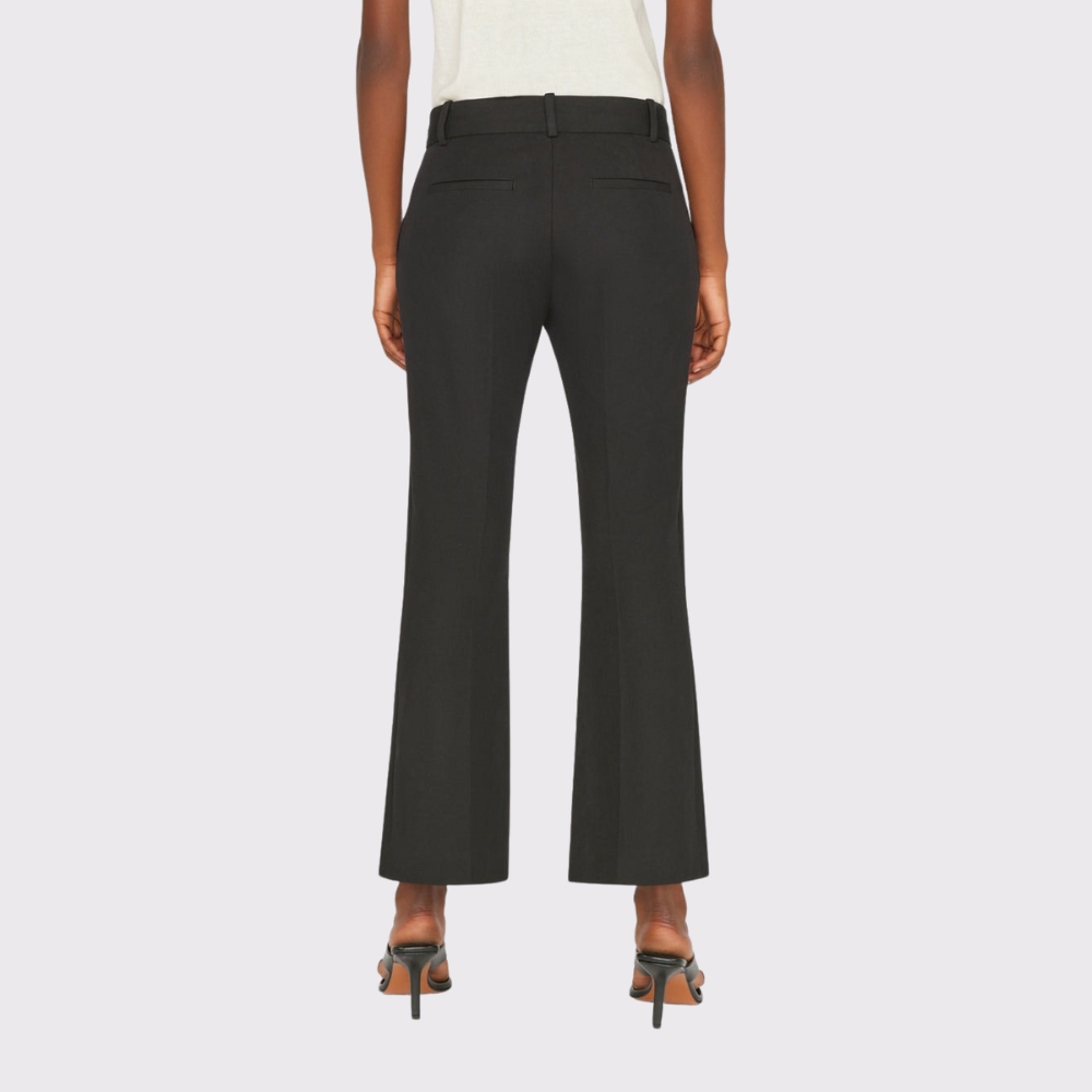 Frame Le Crop Mini Boot Trouser in Noir