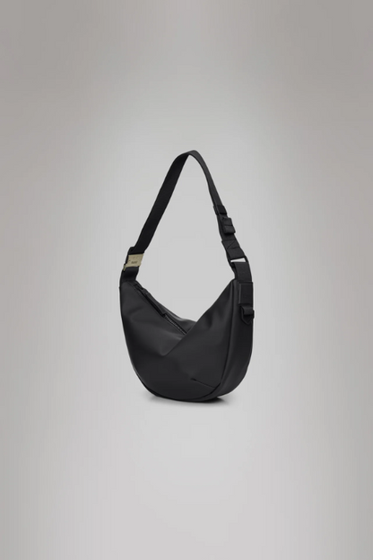 Valera Shoulder Bag in Black