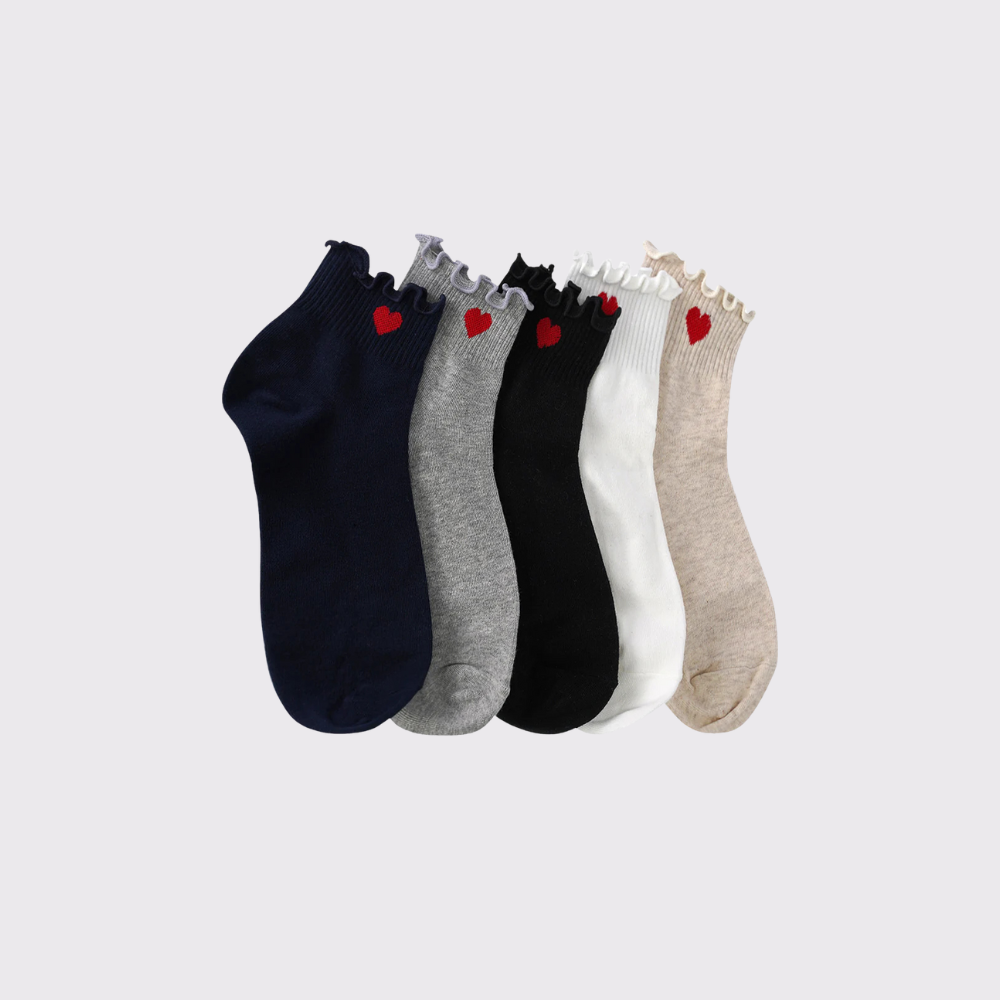 Lim Lim Short Heart Frill Socks