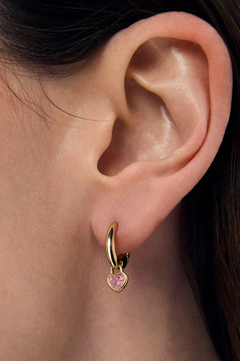 Chérie Heart Huggie Hoops
