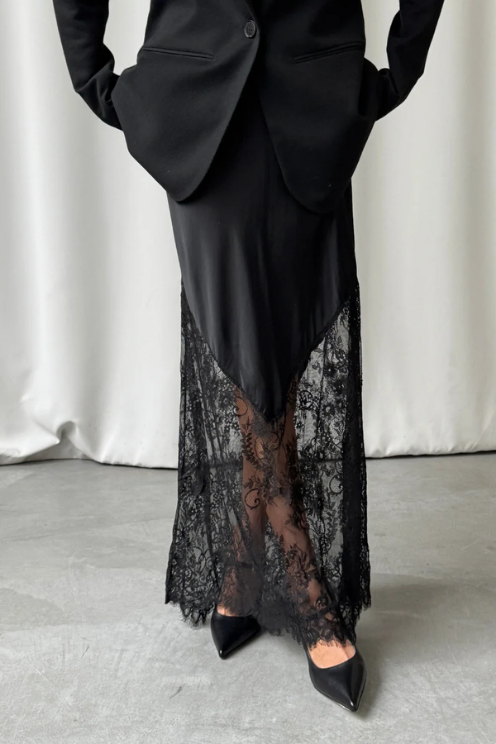 Solene Lace Skirt