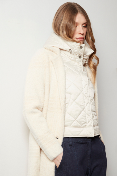 Daniela Champagne Vest