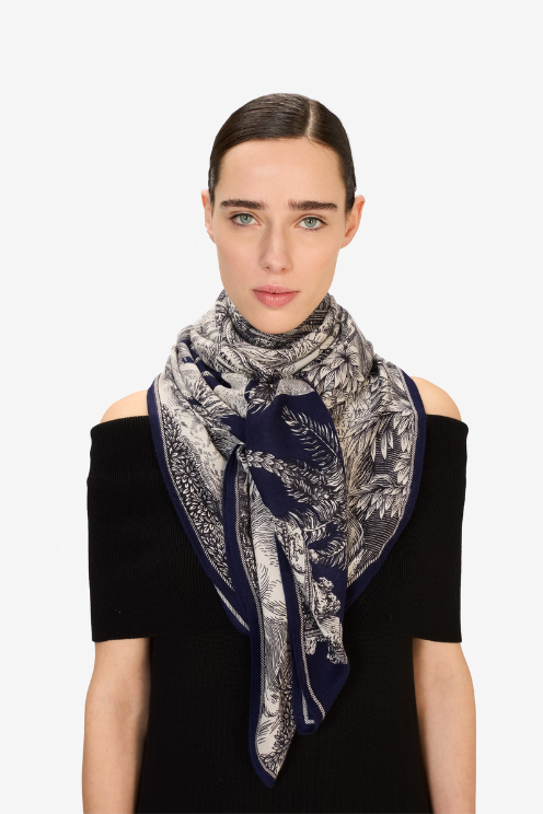 Piranesi Cashmere Square – Navy