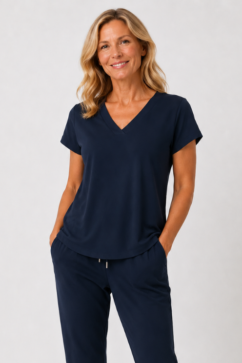 Basic V-neck Tee