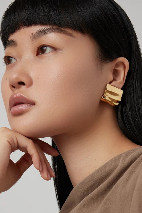 Sundra Clip on Earrings