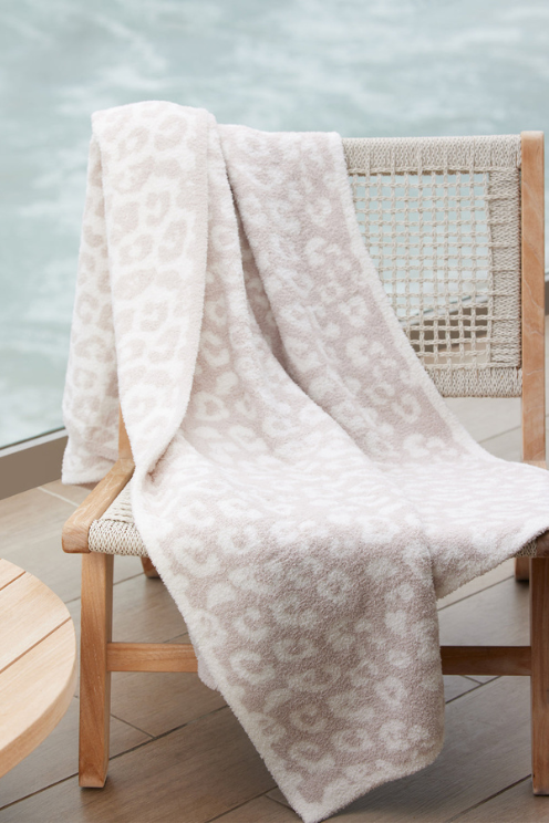 CozyChic® Barefoot in the Wild® Throw