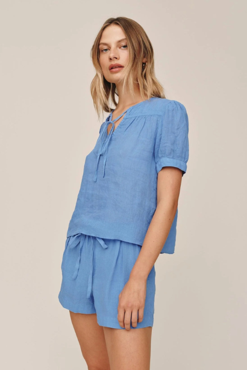 Short Sleeve Flowy Pullover Top