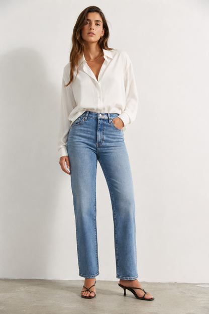 Le Sleek Straight - Gossamer