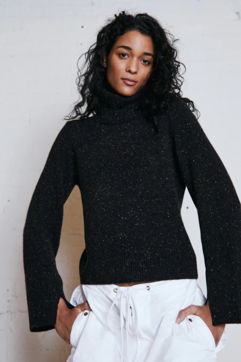 Autumn Cashmere Split Sleeve Cuffed Sweater With Detachable Snood