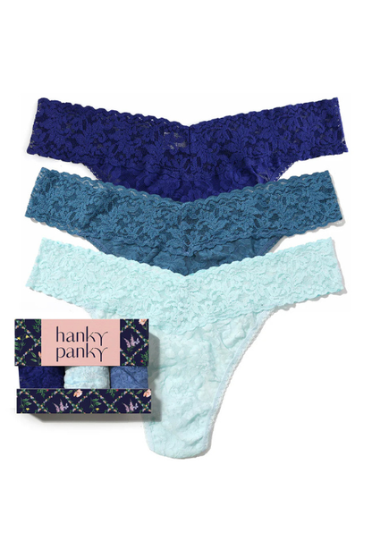 3 Pack Signature Lace® Original Rise Thongs In Printed Box