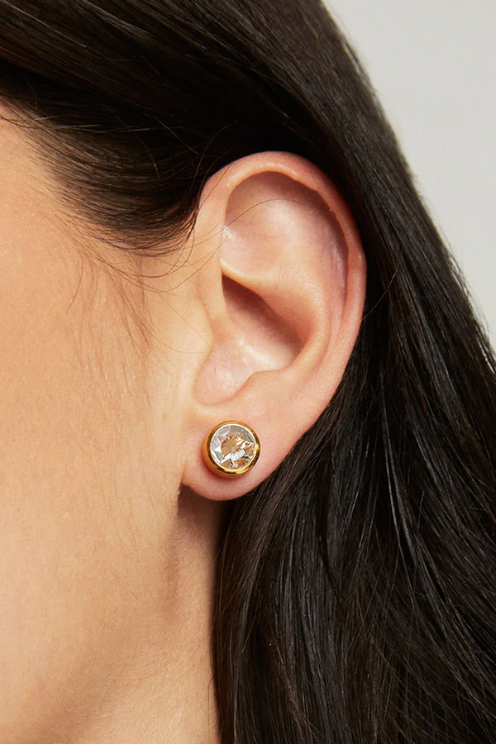 Signature Midi Studs Crystal Quartz
