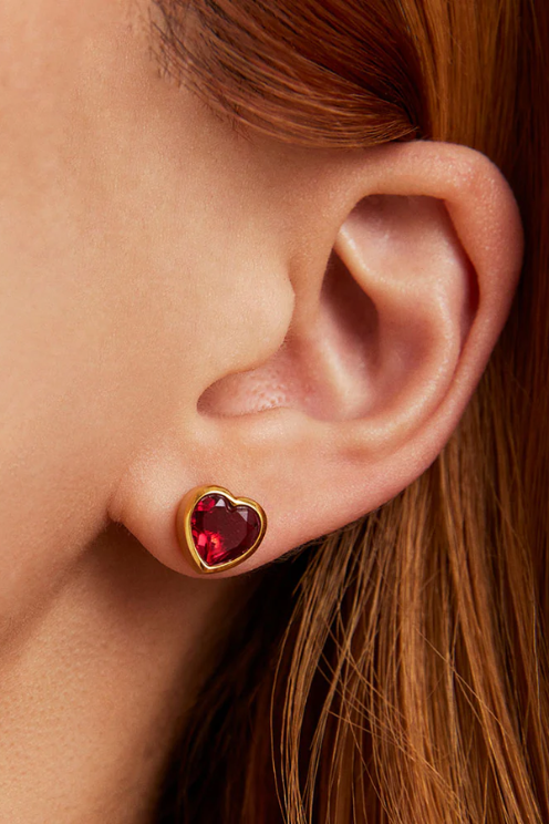 Signature Midi Heart Studs