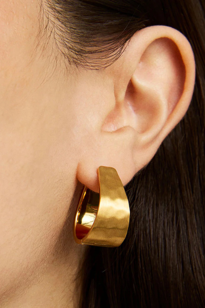 Mara Hinged Hoops