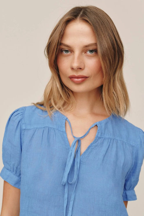 Short Sleeve Flowy Pullover Top