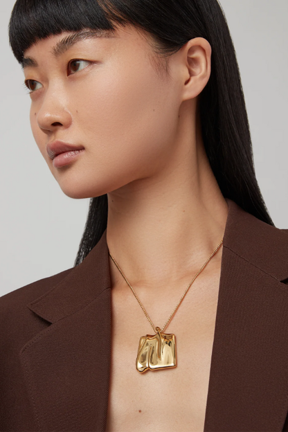 Large Sundra Pendant Necklace