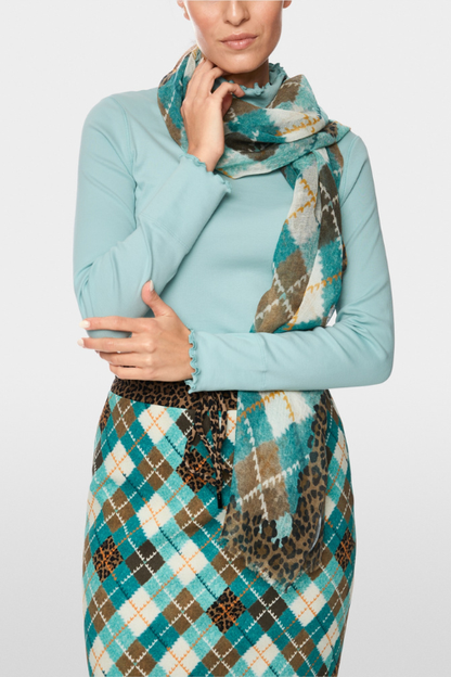 Fine Ribbed Ruffle Sleeve Turtleneck