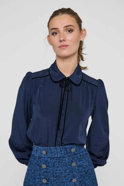Margit Blouse