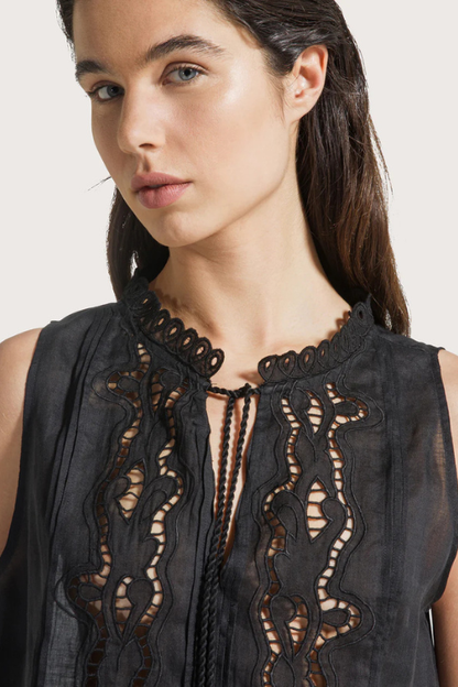 Embroidered Ramie Sleeveless Top