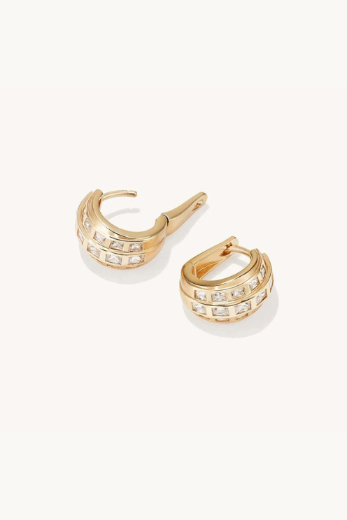 Gia Huggie Hoops