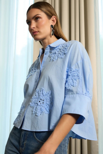 Embroidered Short Sleeve Blouse