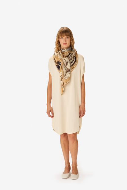 Archives Square – Natural