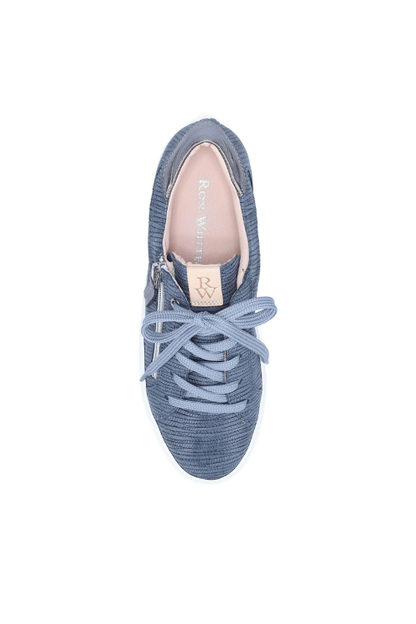 Oriya Sneaker