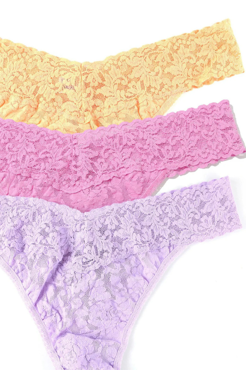 3 Pack Signature Lace® Original Rise Thongs In Pink Printed Box