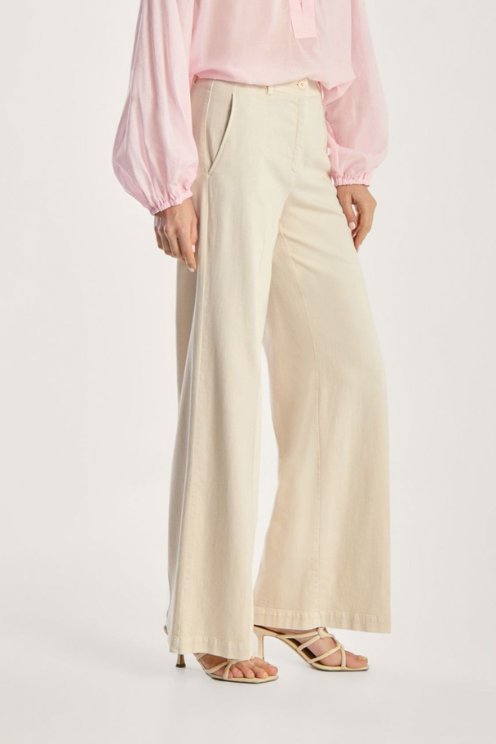 Shiloh Drapey Denim - Crema