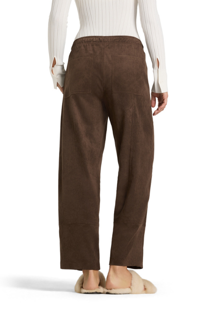 Ophelia Faux Suede O-shape Pull on Pant