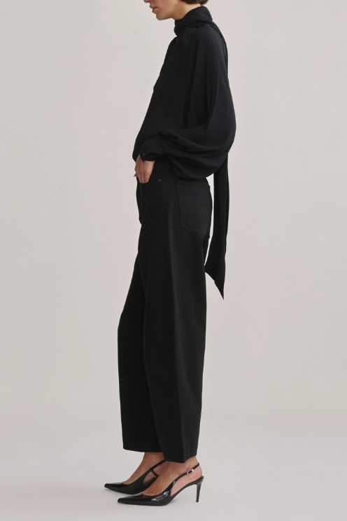 Miro Barrel High-Rise 28" Jeans