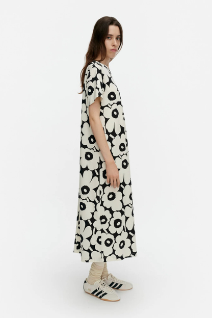 Pisteinen Unikko Dress
