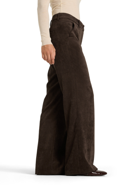 Amelie Wide Wale Soft Cord