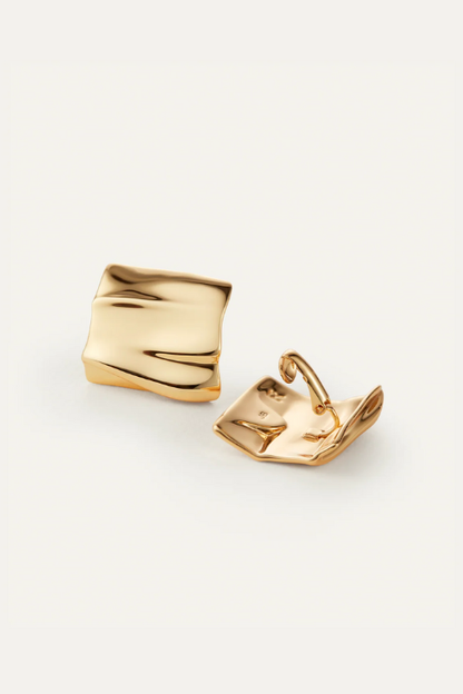 Sundra Clip on Earrings