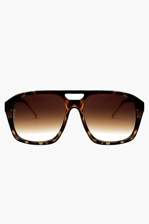 Reina - Tortoiseshell