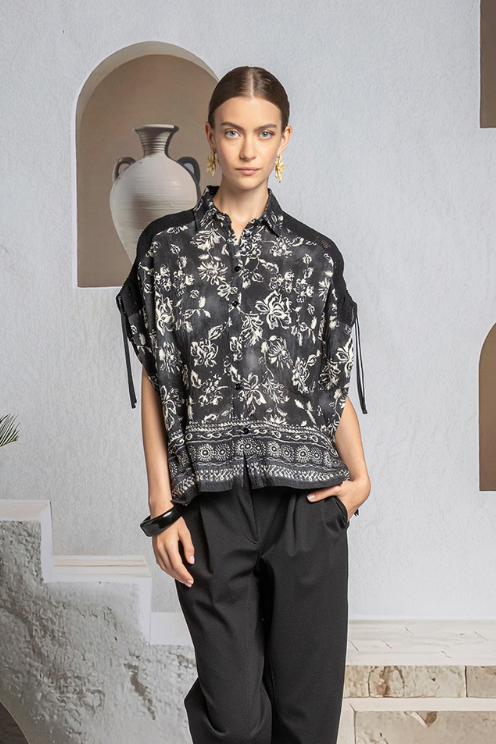 Shadow Bloom Knit Shoulder Blouse