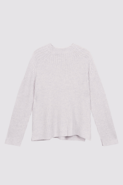 Knitted Pullover in Snow