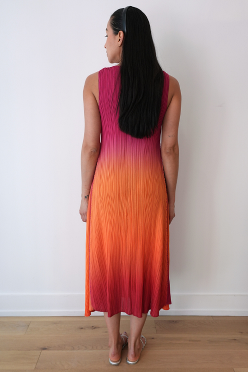 Long Estrella Dress - Iceland Poppy Breeze