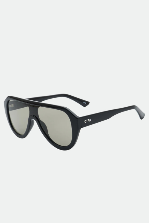 Cameron - Black/ Smoke